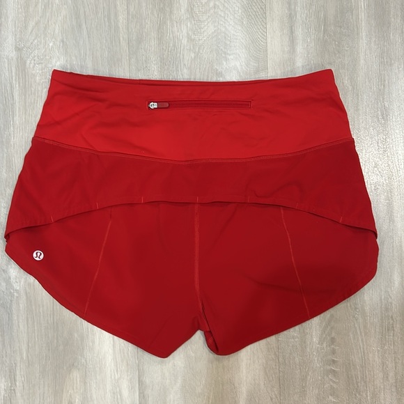 Lululemon Speed Up Shorts - Picture 2 of 4
